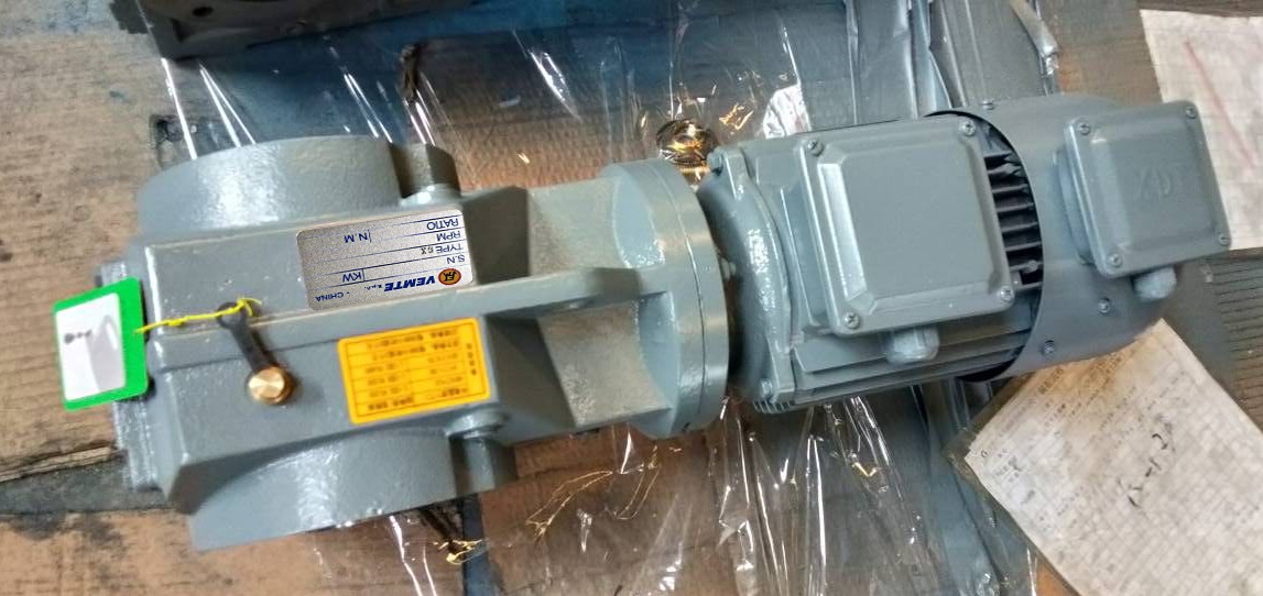 榨油機(jī)減速機(jī)，變頻減速機(jī),370W減速機(jī),硬齒面減速機(jī)